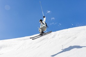 开云全站-又见绝平！费城76人与本菲卡鏖战至终场，字母哥读秒救主